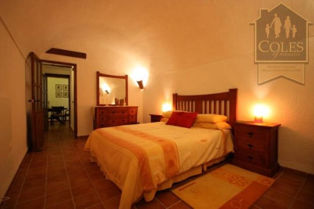 Image No.21-11 Bed Cortijo for sale