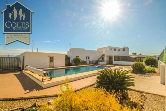 Image No.4-Cortijo de 5 chambres à vendre à Puerto Lumbreras