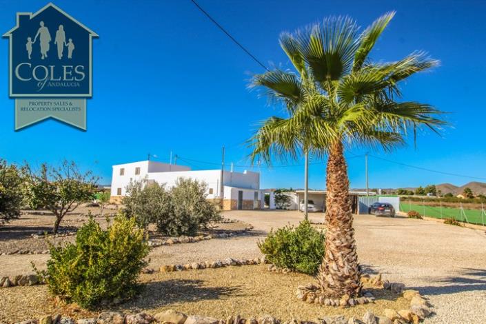 Image No.2-Cortijo de 5 chambres à vendre à Puerto Lumbreras
