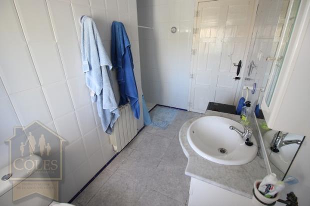 Image No.9-Cortijo de 4 chambres à vendre à Cúllar-Baza