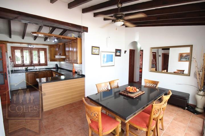 Image No.8-Villa / Détaché de 6 chambres à vendre à Antas