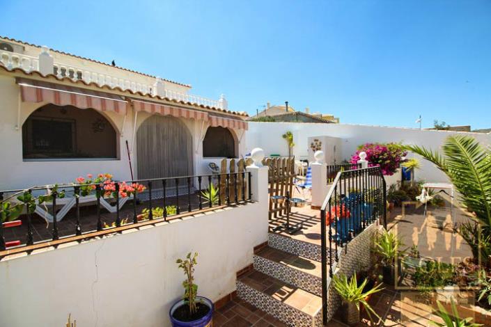 Image No.2-Cortijo de 5 chambres à vendre à Arboleas