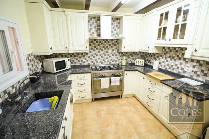 Image No.10-Cortijo de 5 chambres à vendre à Arboleas