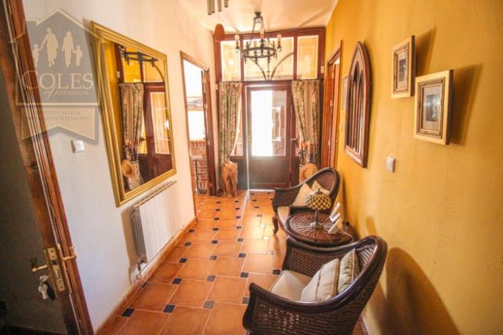 Image No.11-Maison de campagne de 5 chambres à vendre à Cúllar-Baza