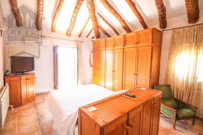 Image No.23-Maison de campagne de 5 chambres à vendre à Cúllar-Baza