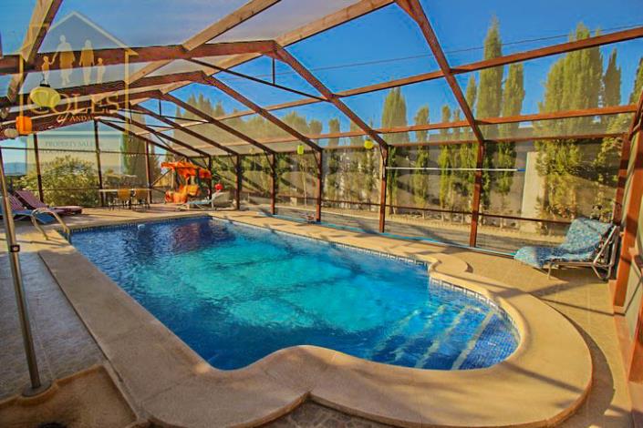 Image No.4-5 Bed Villa / Detached for sale