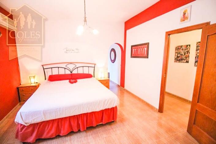 Image No.20-5 Bed Villa / Detached for sale