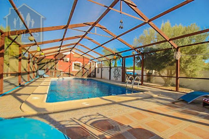 Image No.27-5 Bed Villa / Detached for sale