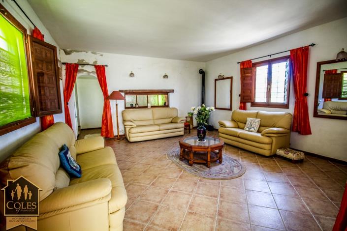 Image No.10-3 Bed Village House for sale