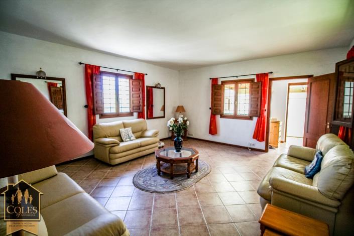 Image No.11-3 Bed Village House for sale