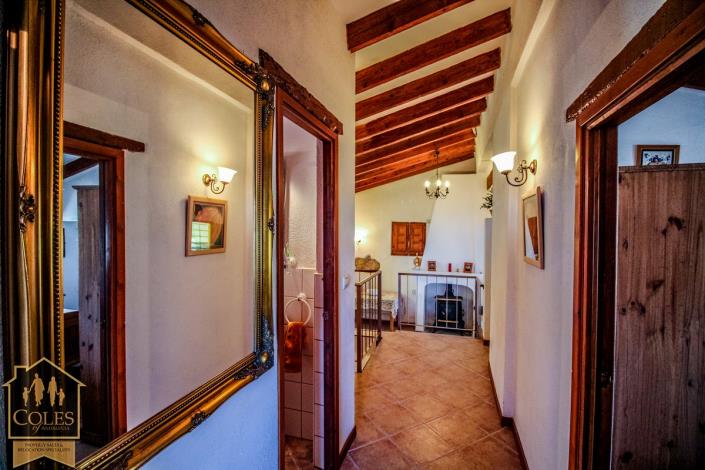 Image No.19-3 Bed Village House for sale