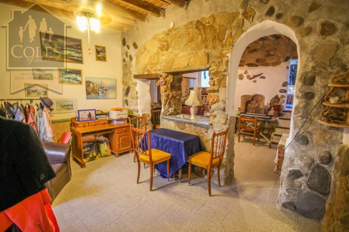 Image No.4-2 Bed Townhouse for sale