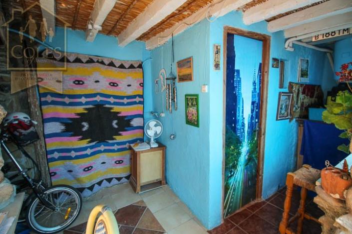 Image No.18-2 Bed Townhouse for sale