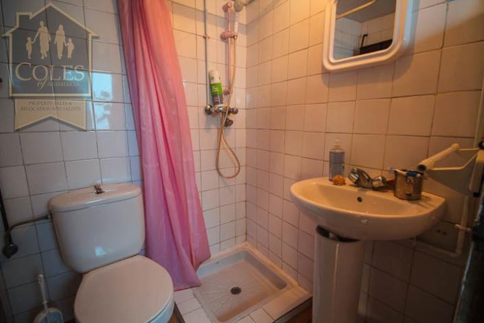 Image No.19-2 Bed Townhouse for sale