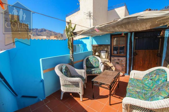 Image No.21-2 Bed Townhouse for sale