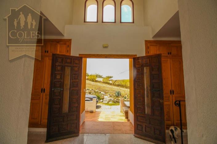 Image No.13-3 Bed Villa / Detached for sale