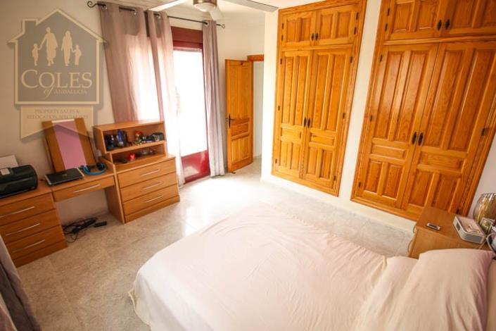 Image No.16-3 Bed Villa / Detached for sale