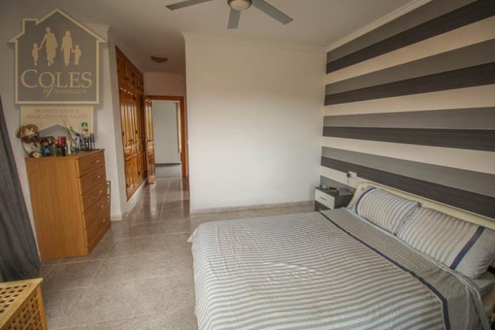 Image No.19-3 Bed Villa / Detached for sale