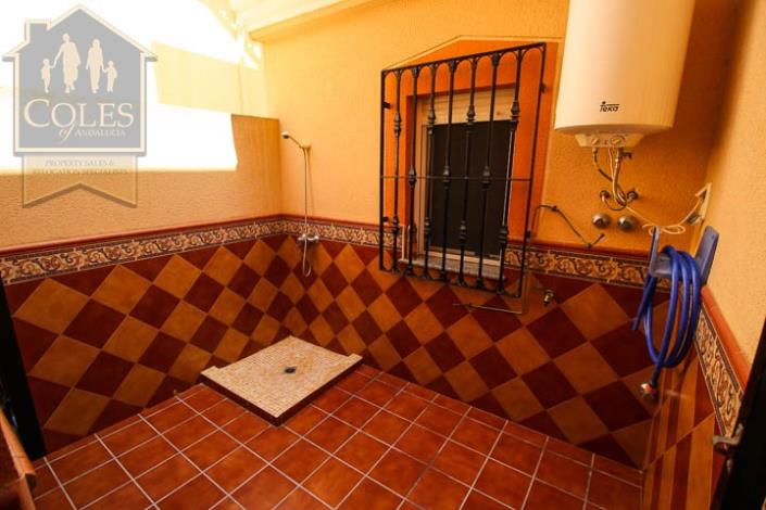 Image No.10-4 Bed Villa for sale