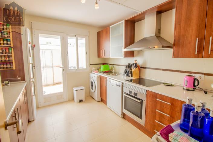 Image No.11-4 Bed Townhouse for sale