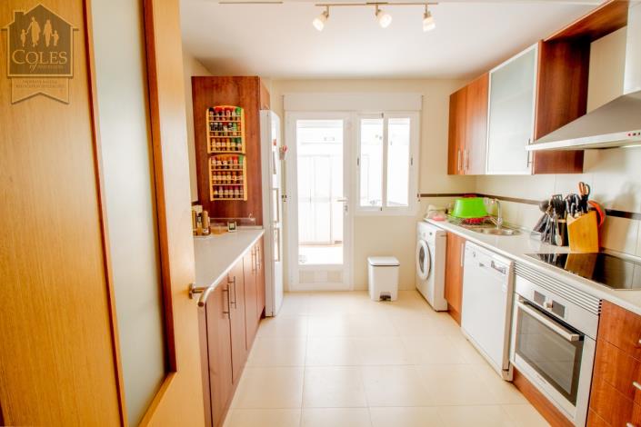 Image No.10-4 Bed Townhouse for sale