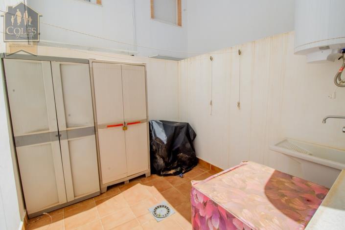 Image No.13-4 Bed Townhouse for sale