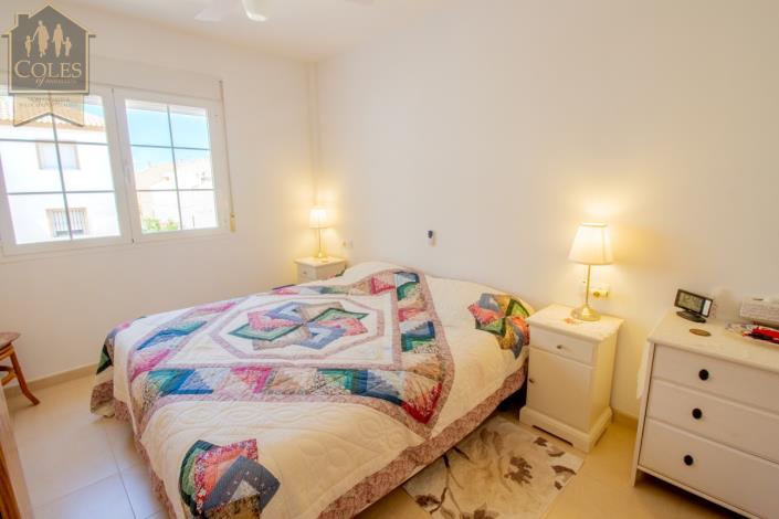 Image No.16-4 Bed Townhouse for sale