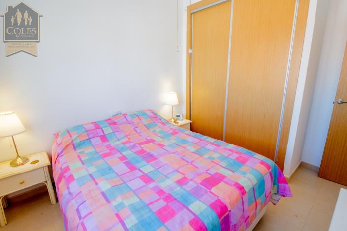 Image No.21-4 Bed Townhouse for sale