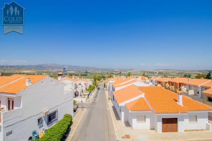 Image No.30-4 Bed Townhouse for sale