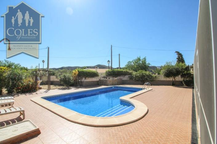 Image No.4-3 Bed Villa / Detached for sale