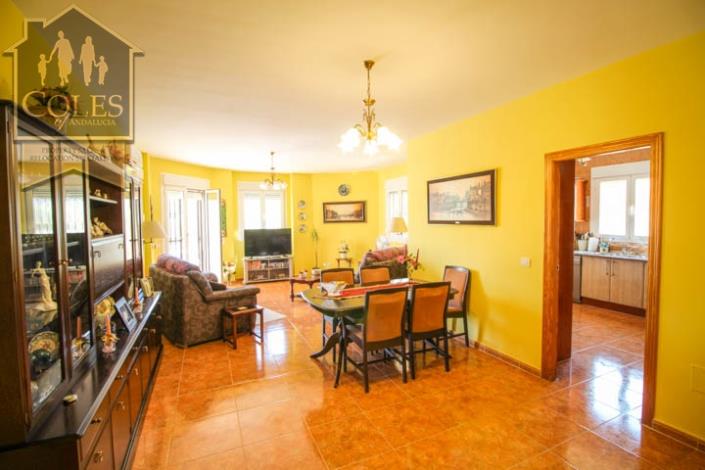 Image No.7-3 Bed Villa / Detached for sale