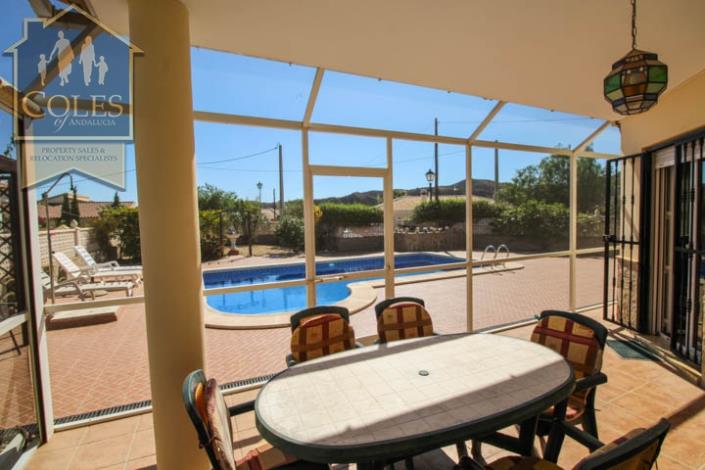 Image No.10-3 Bed Villa / Detached for sale