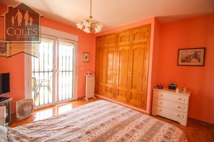 Image No.16-3 Bed Villa / Detached for sale