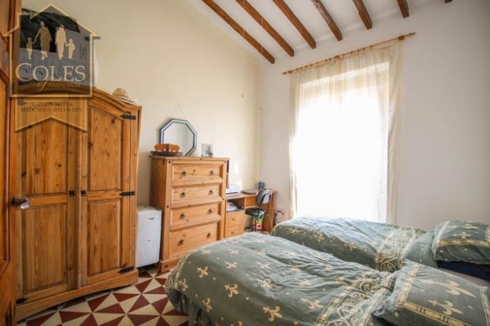 Image No.16-4 Bed Cortijo for sale