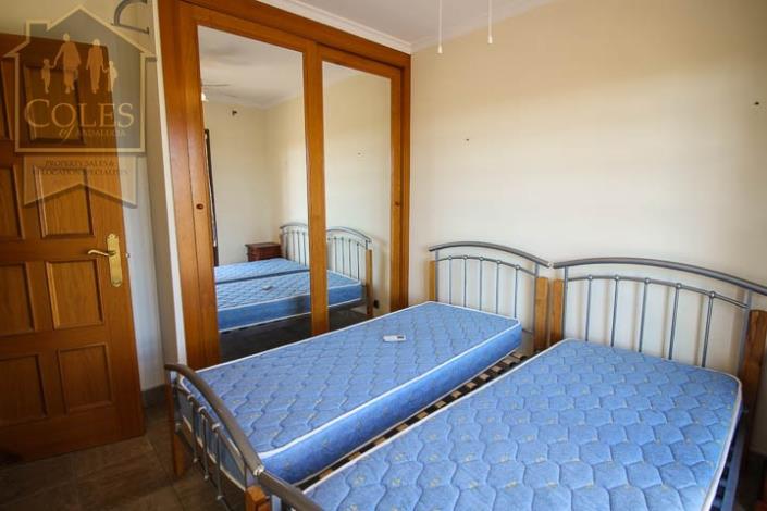 Image No.18-2 Bed Townhouse for sale