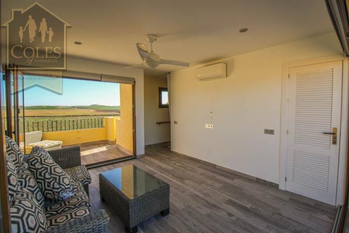 Image No.29-2 Bed Townhouse for sale