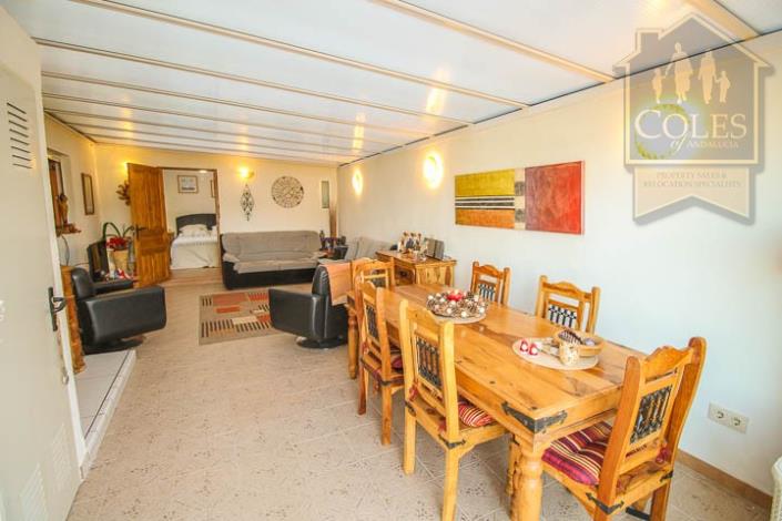 Image No.6-3 Bed Villa / Detached for sale