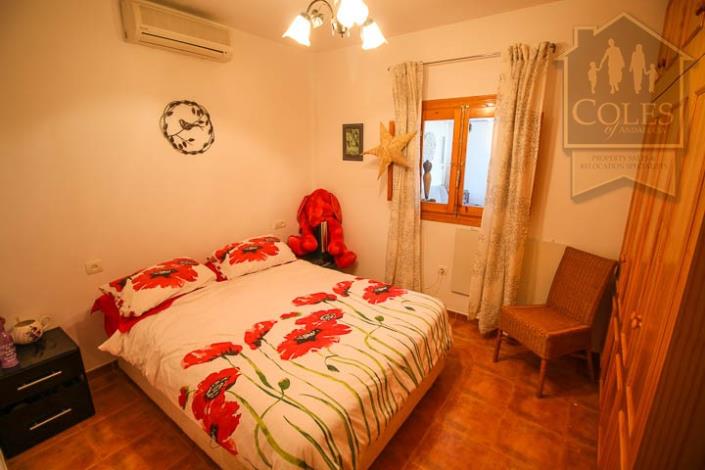 Image No.16-3 Bed Villa / Detached for sale