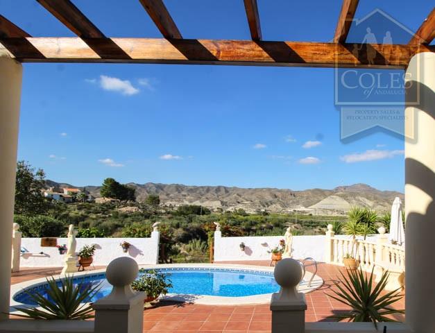 Image No.27-3 Bed Villa / Detached for sale