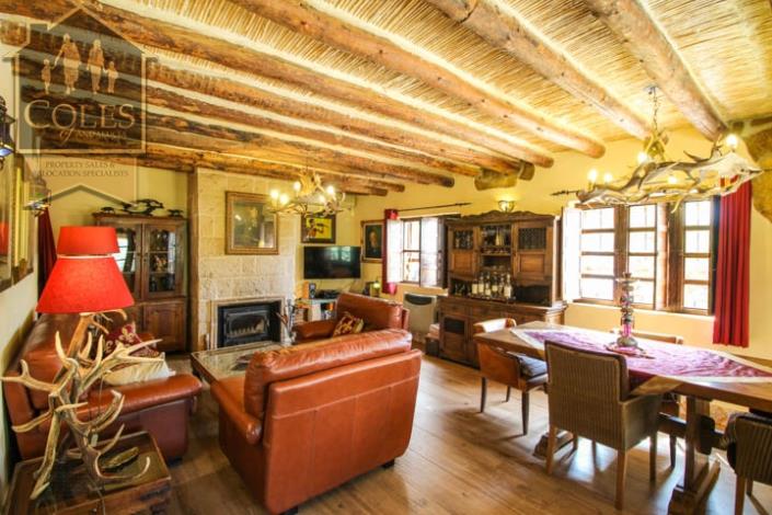 Image No.8-5 Bed Cortijo for sale