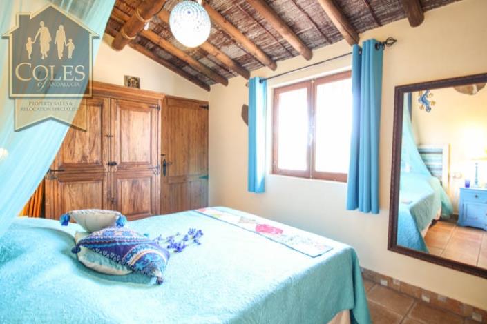 Image No.24-5 Bed Cortijo for sale