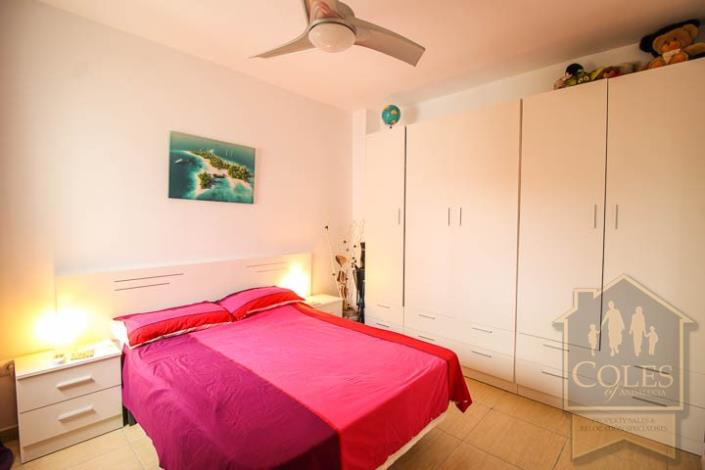 Image No.10-3 Bed Townhouse for sale