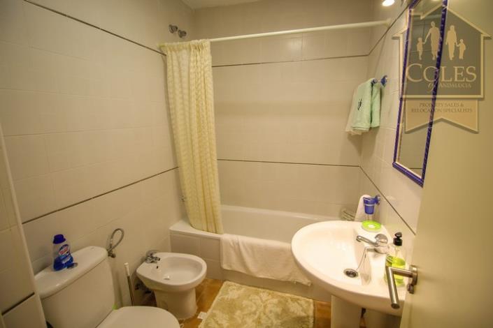 Image No.12-3 Bed Apartment for sale