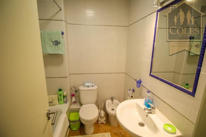 Image No.15-3 Bed Apartment for sale