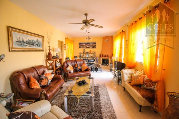 Image No.5-3 Bed Villa / Detached for sale