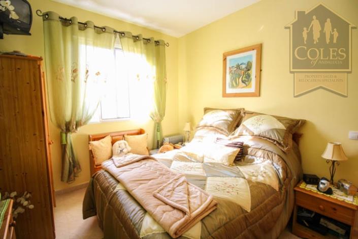 Image No.14-3 Bed Villa / Detached for sale