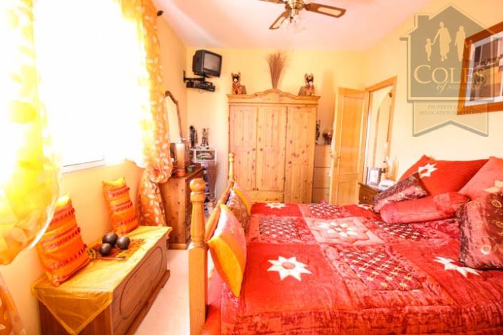 Image No.15-3 Bed Villa / Detached for sale