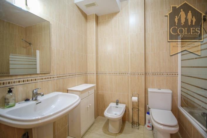 Image No.12-3 Bed Apartment for sale