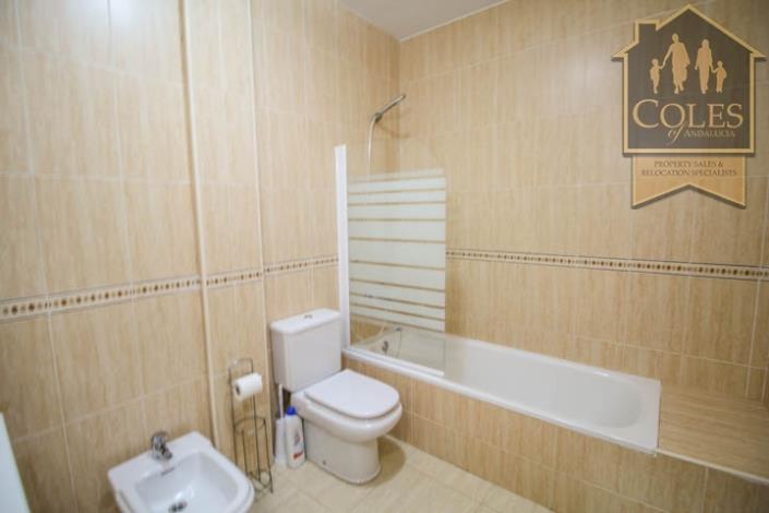 Image No.13-3 Bed Apartment for sale