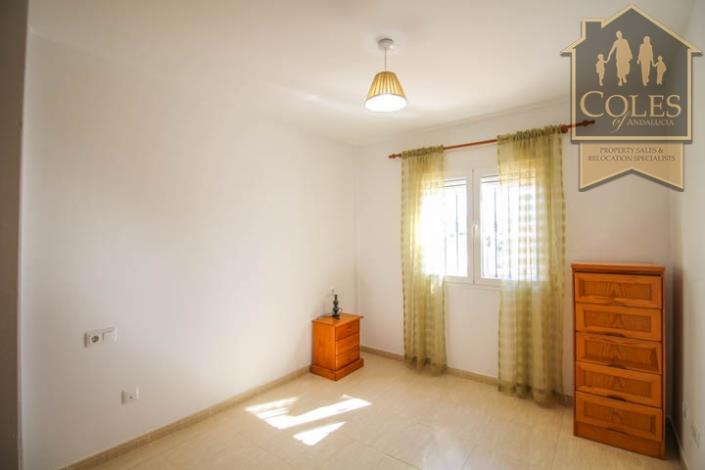 Image No.15-3 Bed Apartment for sale